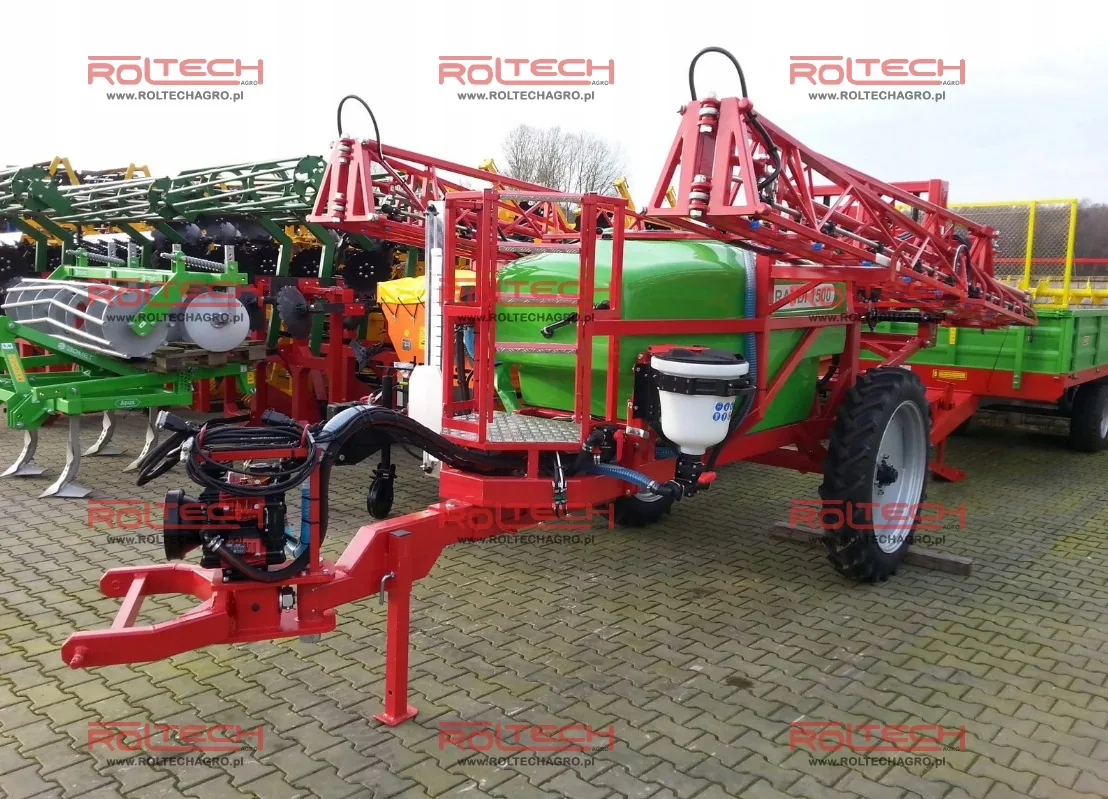 Opryskiwacz polowy przyczepiany hydrauliczny BRANDI 1500L, zdjęcie 1