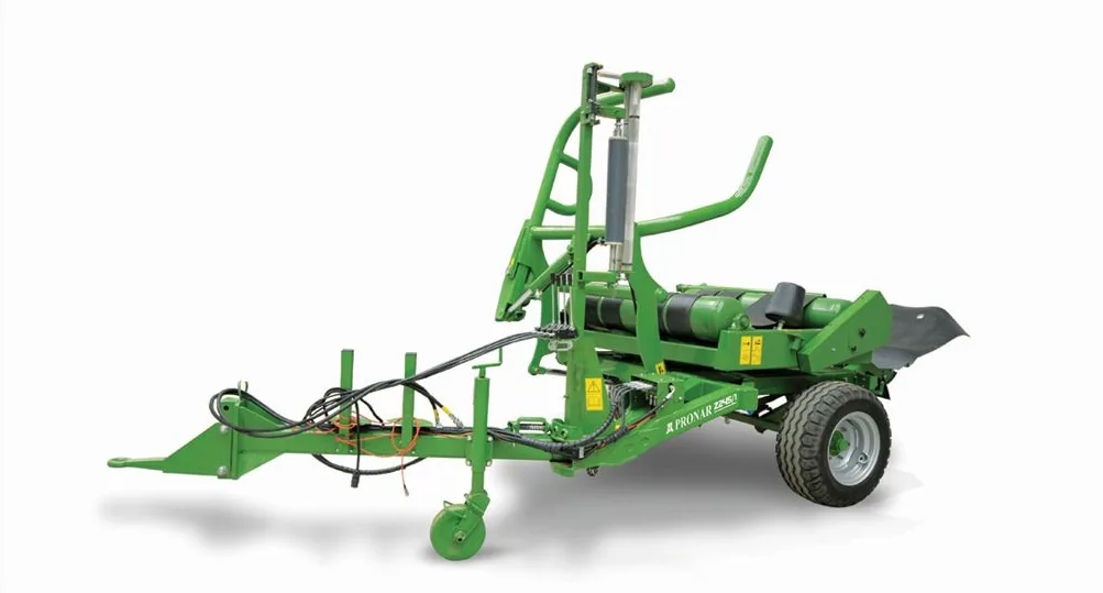 Owijarka bel samozaładowcza PRONAR Z-245/1 załadunek przedni, zdjęcie 1