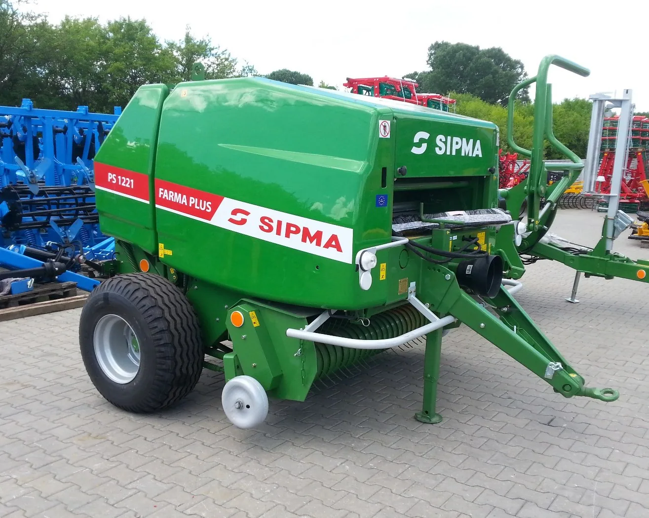 Prasa stałokomorowa SIPMA PS 1221 FARMA PLUS zwijająca, zdjęcie 1