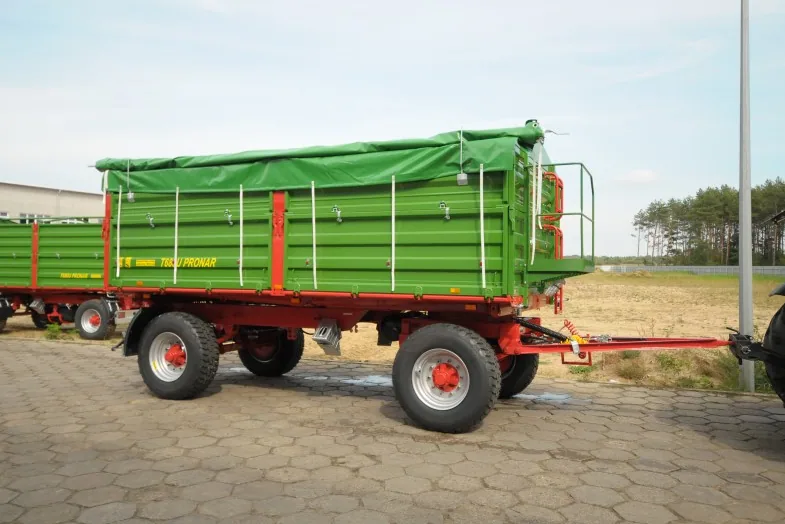 Przyczepa ciężarowa rolnicza dwuosiowa PRONAR T680U 13t, zdjęcie 1