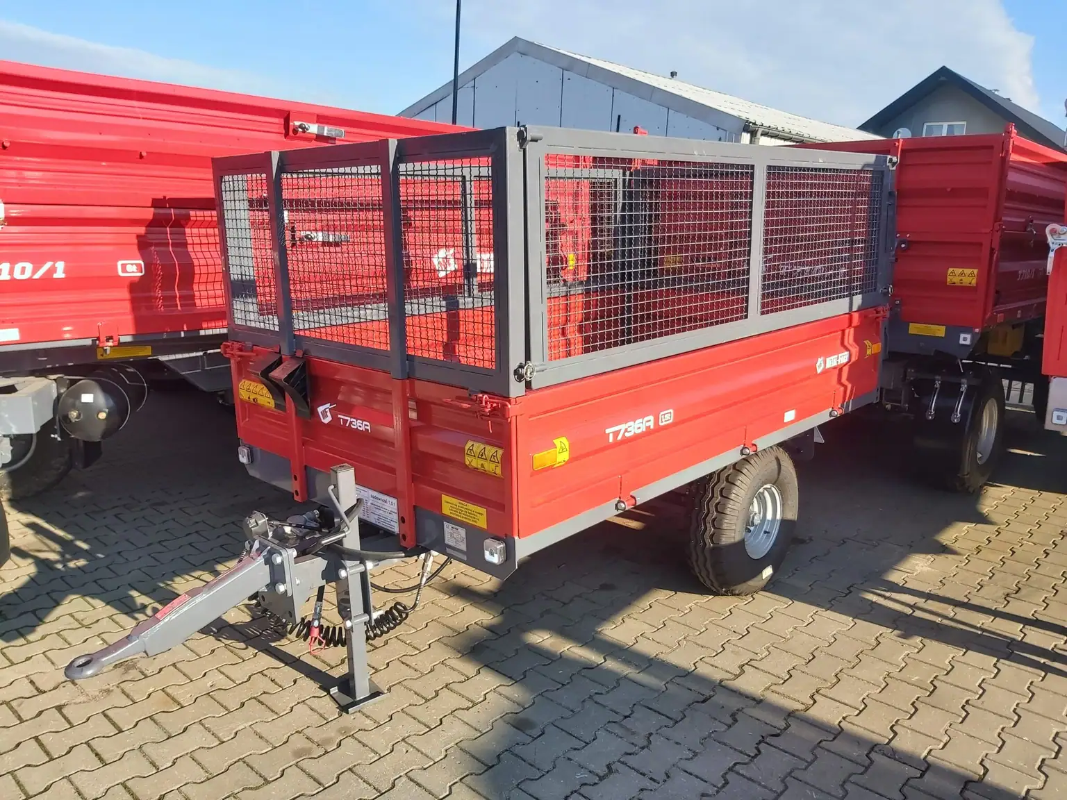 Przyczepa ciężarowa rolnicza METAL-FACH T735A 2,5t, zdjęcie 3
