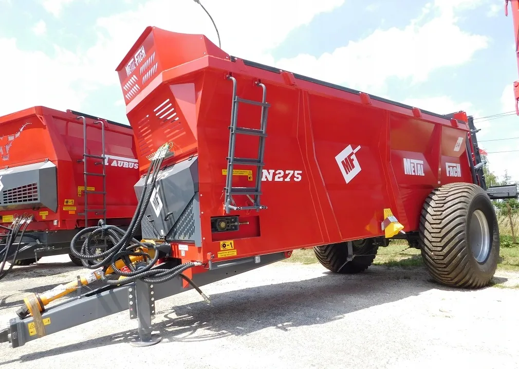 Rozrzutnik obornika jednoosiowy METAL-FACH N275 ROTOS 14t, zdjęcie 1