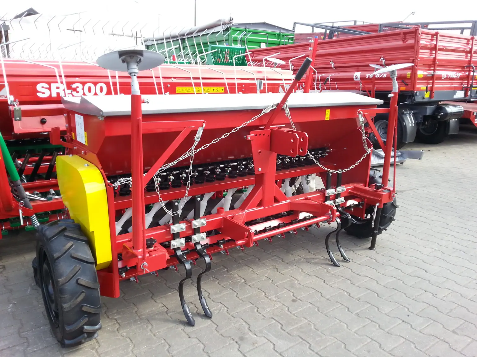 Siewnik zbożowy rzędowy redlice MEPROZET S107/2 2,5m, zdjęcie 1