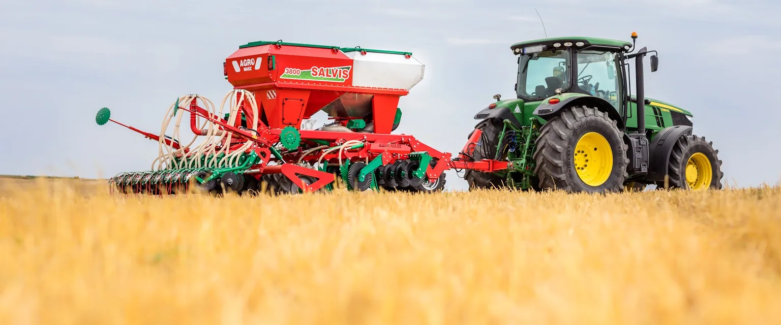 Siewnik zestaw uprawowo-siewny pneumatyczny AGRO-MASZ SALVIS, zdjęcie 1
