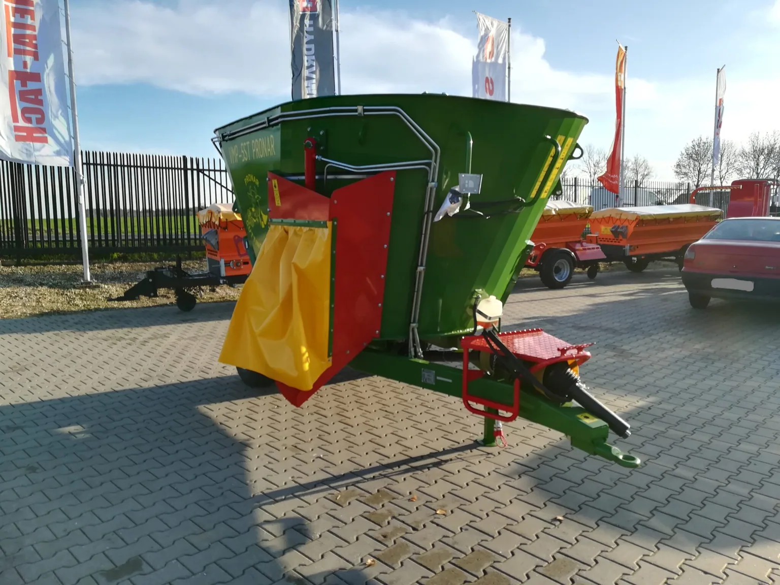 Wóz paszowy PRONAR VMP-5ST 5m³, zdjęcie 1