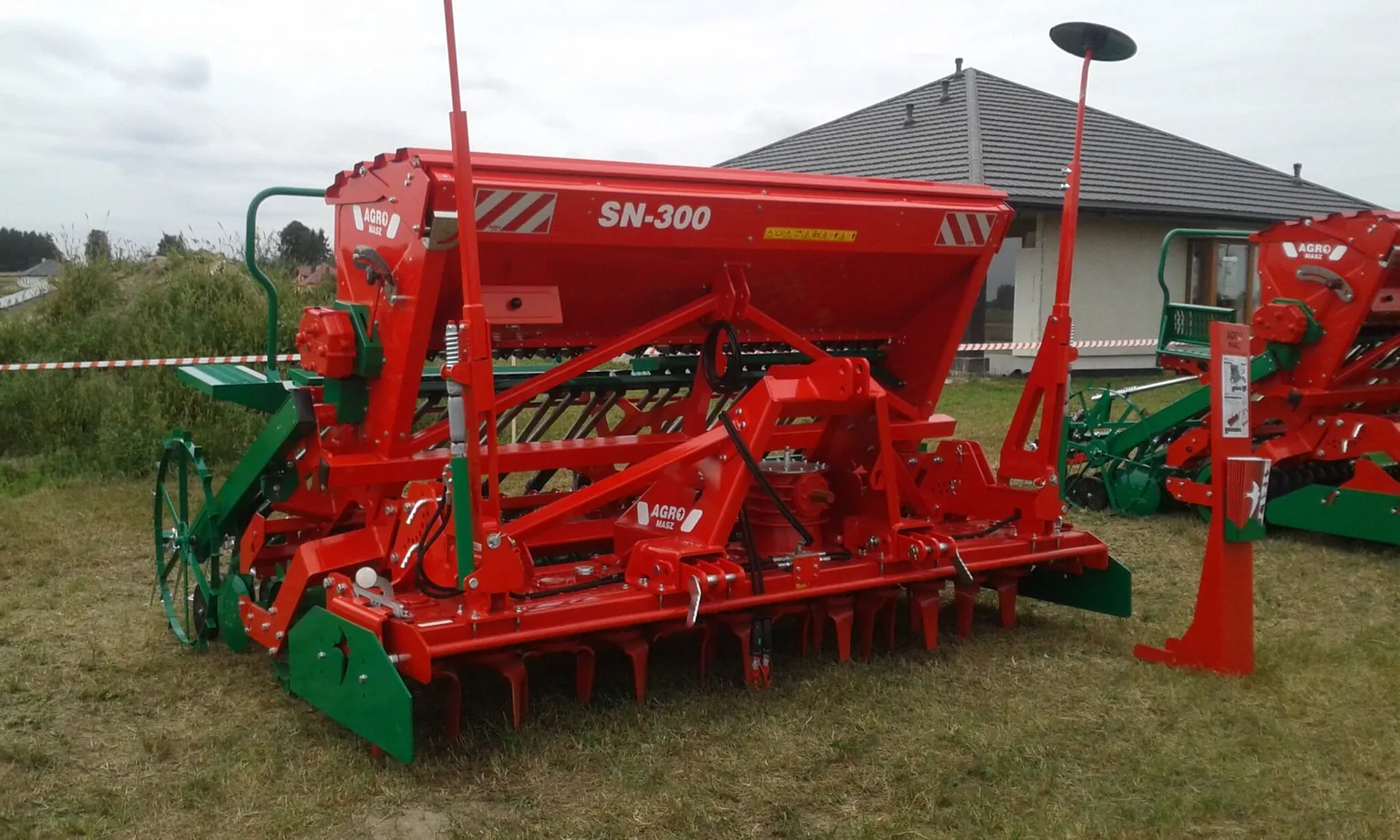 Zestaw uprawowo-siewny agregat AGRO-MASZ SN300 ANA30, zdjęcie 1