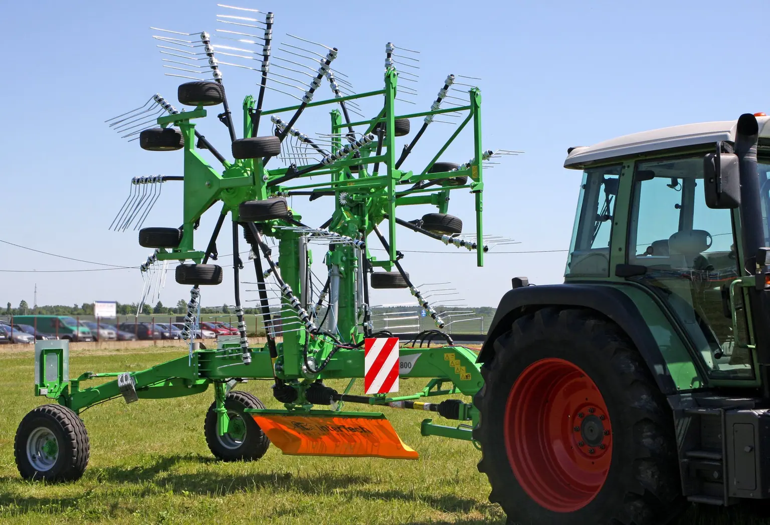Zgrabiarka dwu karuzelowa ZKD-800 INTER-TECH 8,0m, zdjęcie 1
